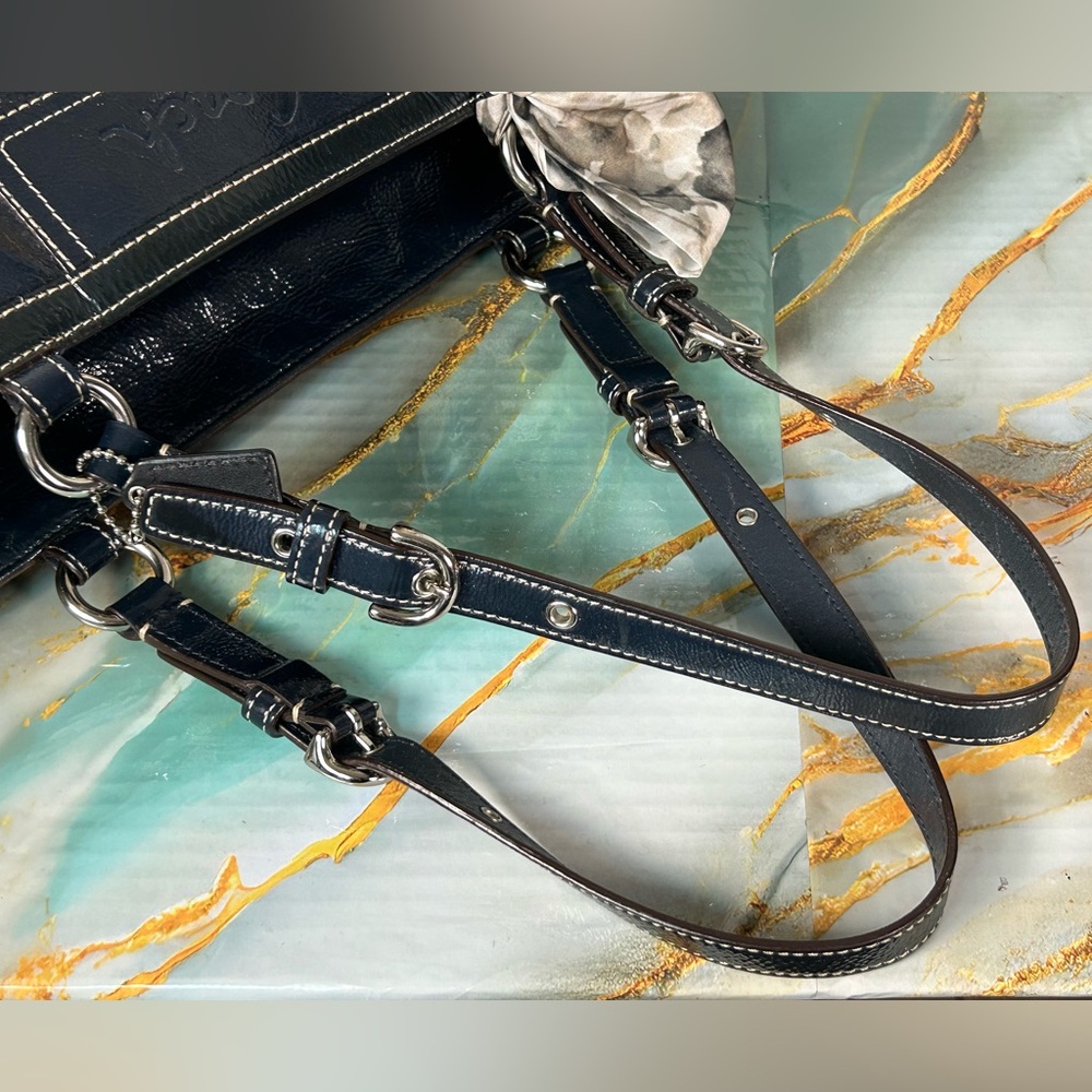 COACH 2009 Gallery Navy Blue Patent Leather Shoulder Bag 💙 - Picture 10 of 17